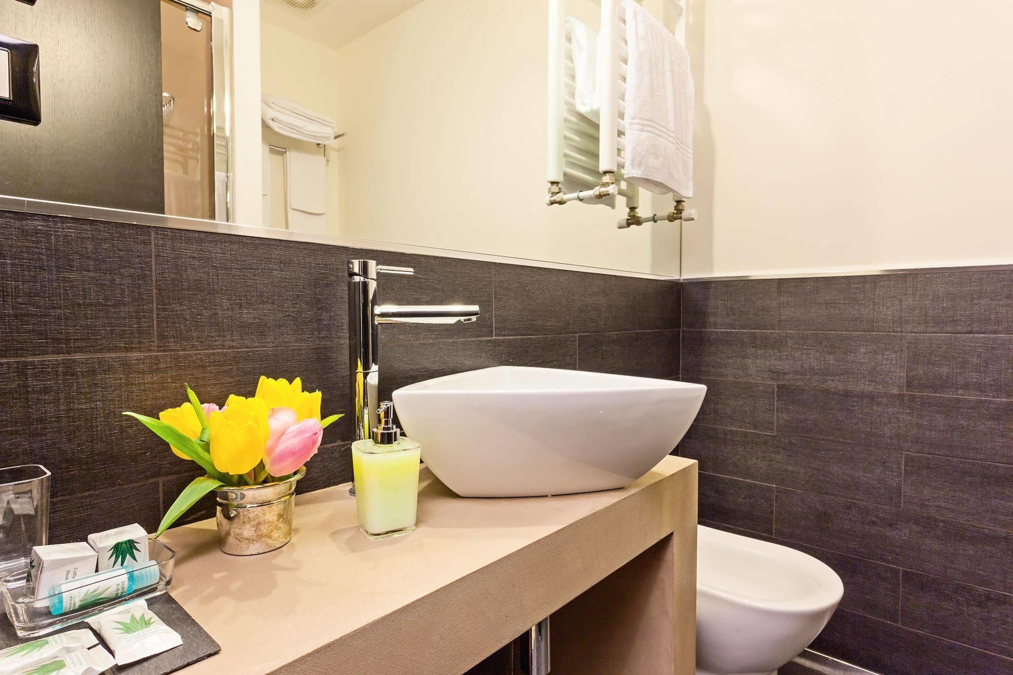 Domus Best Guest House Rom Exterior foto